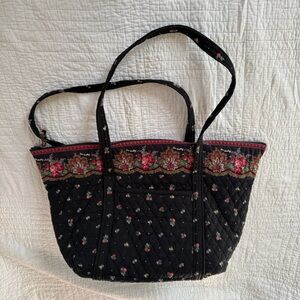 Vera Bradley Vintage Villager Tote! 🖤🌿🌹